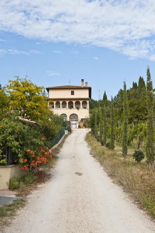 Pensjonat Casa Castellina Foligno Pokój zdjęcie