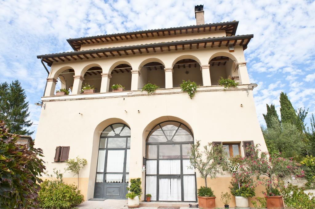 Pensjonat Casa Castellina Foligno Pokój zdjęcie