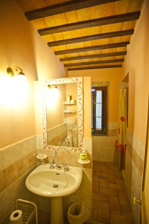 Pensjonat Casa Castellina Foligno Pokój zdjęcie